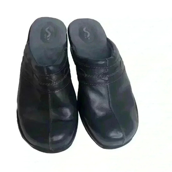 Soft Walk Ladies Navy Blue Slide On Leather Mule Shoes size 7W - Picture 1 of 6